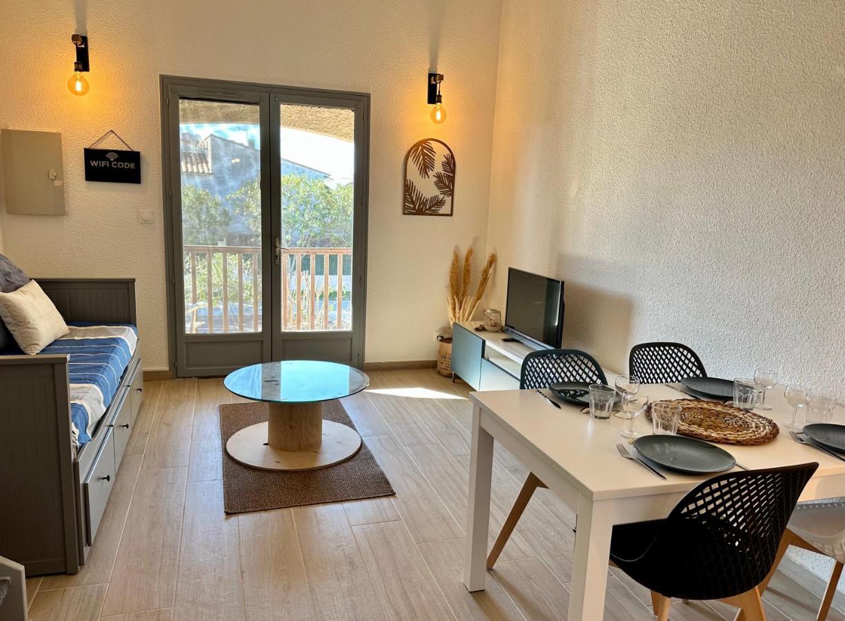 Appartement Duplex 4Pers Climatise - Locations Vld Camargue Saintes-Maries-de-la-Mer Exterior photo